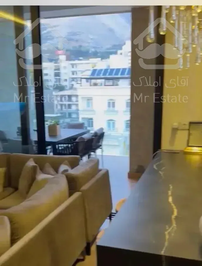 ۱۴۰متر ساسان/۱۵متر تراس گاردن/۳پارکینگ سندی