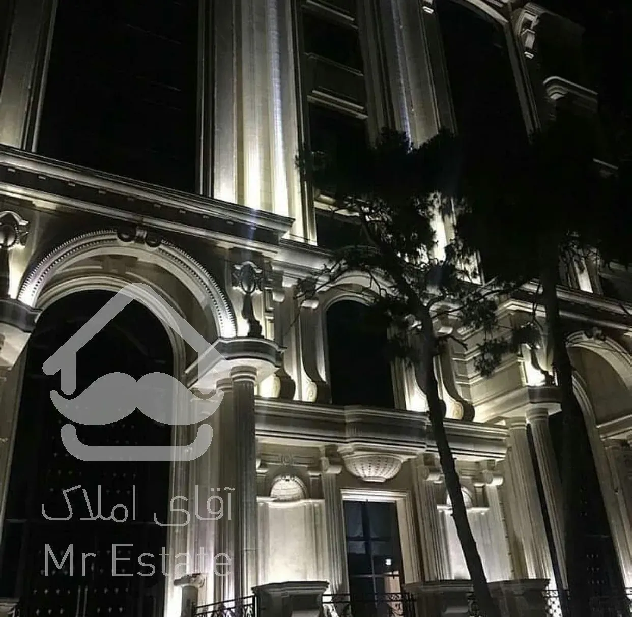 خرید و فروش آپارتمان 250 متری نیاوران مرجان