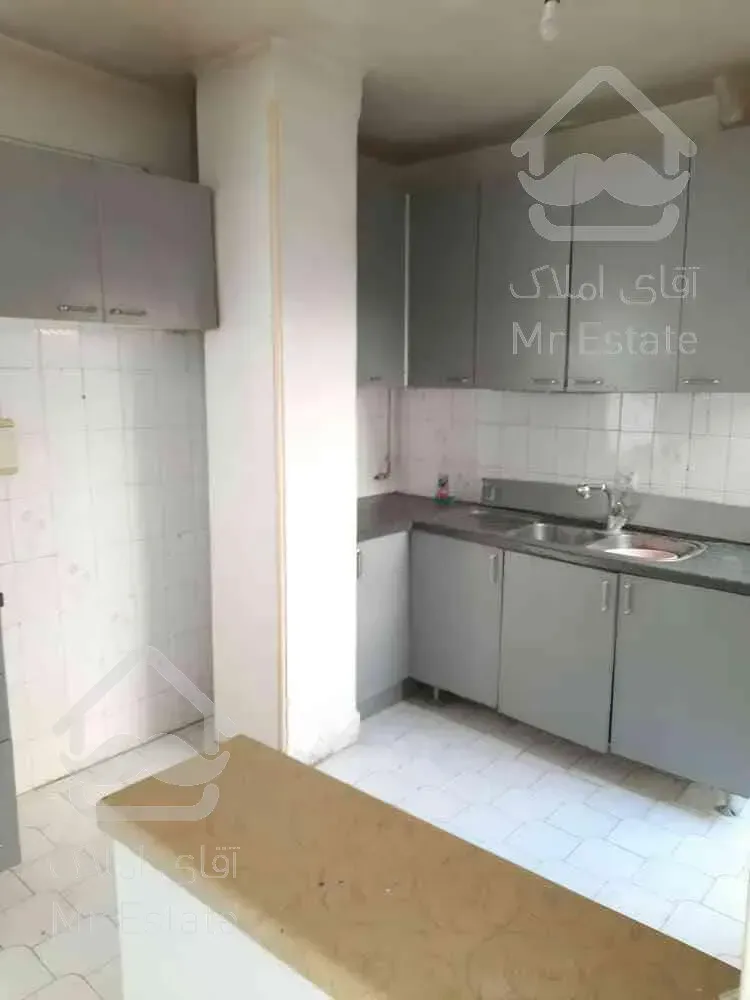 آپارتمان اجاره‌ای نقلی شیک در فردوس شرق