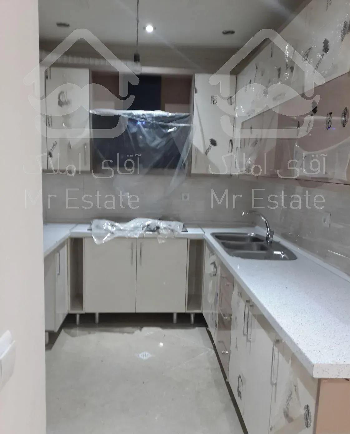 شهرک غرب 70متر1 خوابه 6 ساله