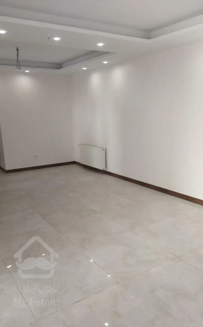 اپارتمان ۹۴ متری(تاپ لوکیشن تهران ویلا)