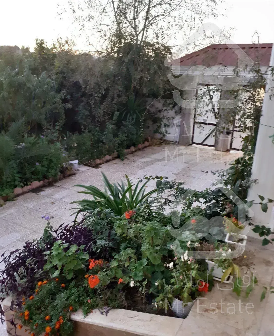 ویلا با استخر اب داع ۴ خواب با چشم انداز زیبا