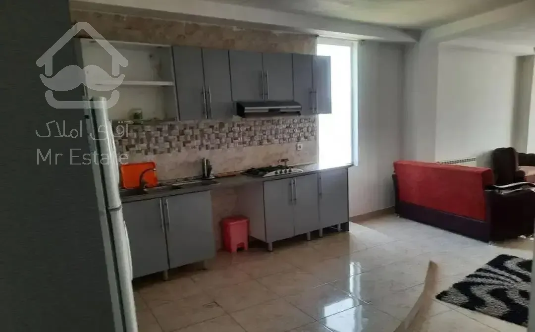 آپارتمان ۸۵متری/ آسانسور/ پارکینگ /مبله