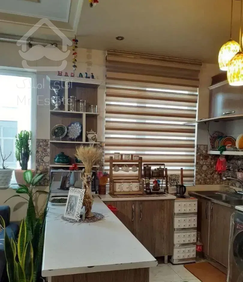 ۶۴ متر/آسانسوردار /نوساز /سالن پرده خور/ زیر فی