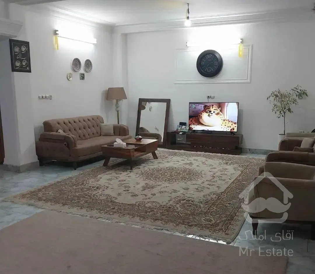 ۱۲۰ متری/کف سرامیک/قیمت مناسب/فرهنگ شهر