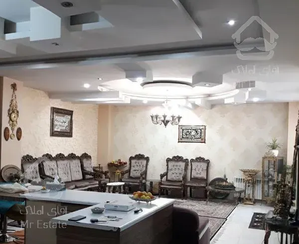 ۱۱۵متری ۳خوابه    خوش نقشه    سالن پرده خور