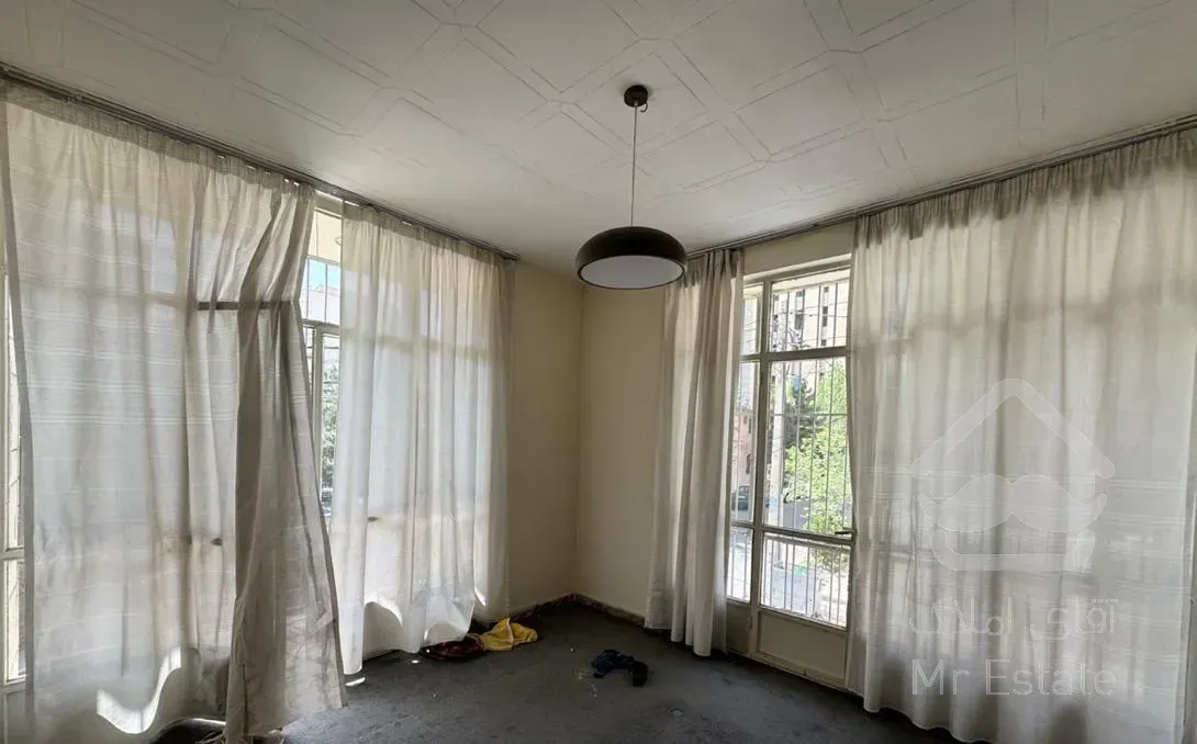 ۷۰مترقدرسهمی۳نبش۴واحدی سوییت مجزا زوج سرمایه گذاری