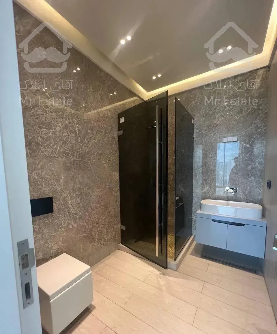 فرشته برج باغ شیشه ۴۵۰متر ۴خواب مستر