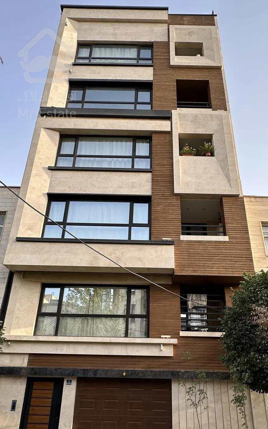 تک واحد ۱۳۱ متر استخر سونا اسکلت فلز