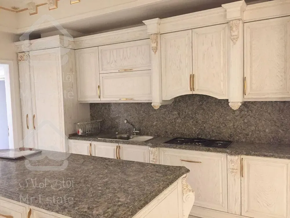 ۴۵۰ متر گلستان شمالی دور از هیاهو