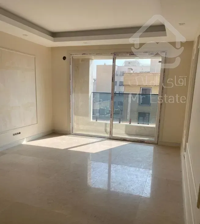 قلهک ۱۱۰متر۲خواب مستر نوسازروبه افتاب تراس بزرگ