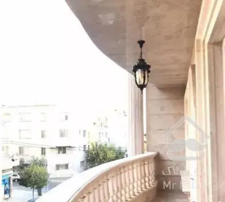 ١٣٤متر ٣خواب کاخى در قلب سعادت اباد