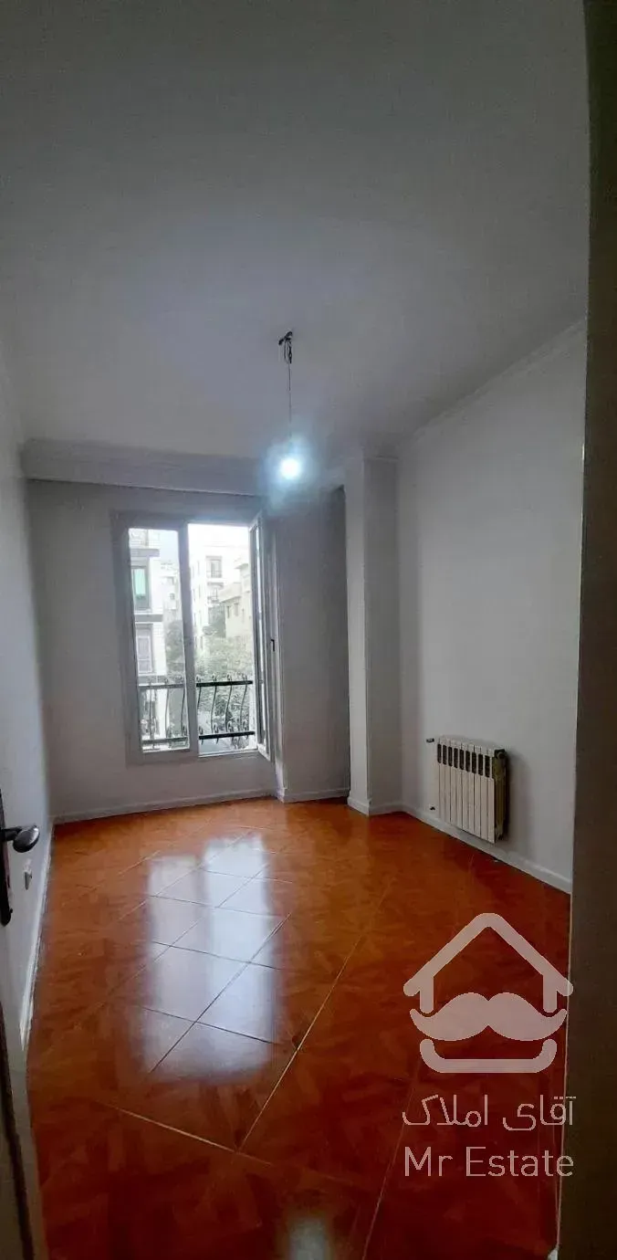 آپارتمان ۸۳ متری دو خواب