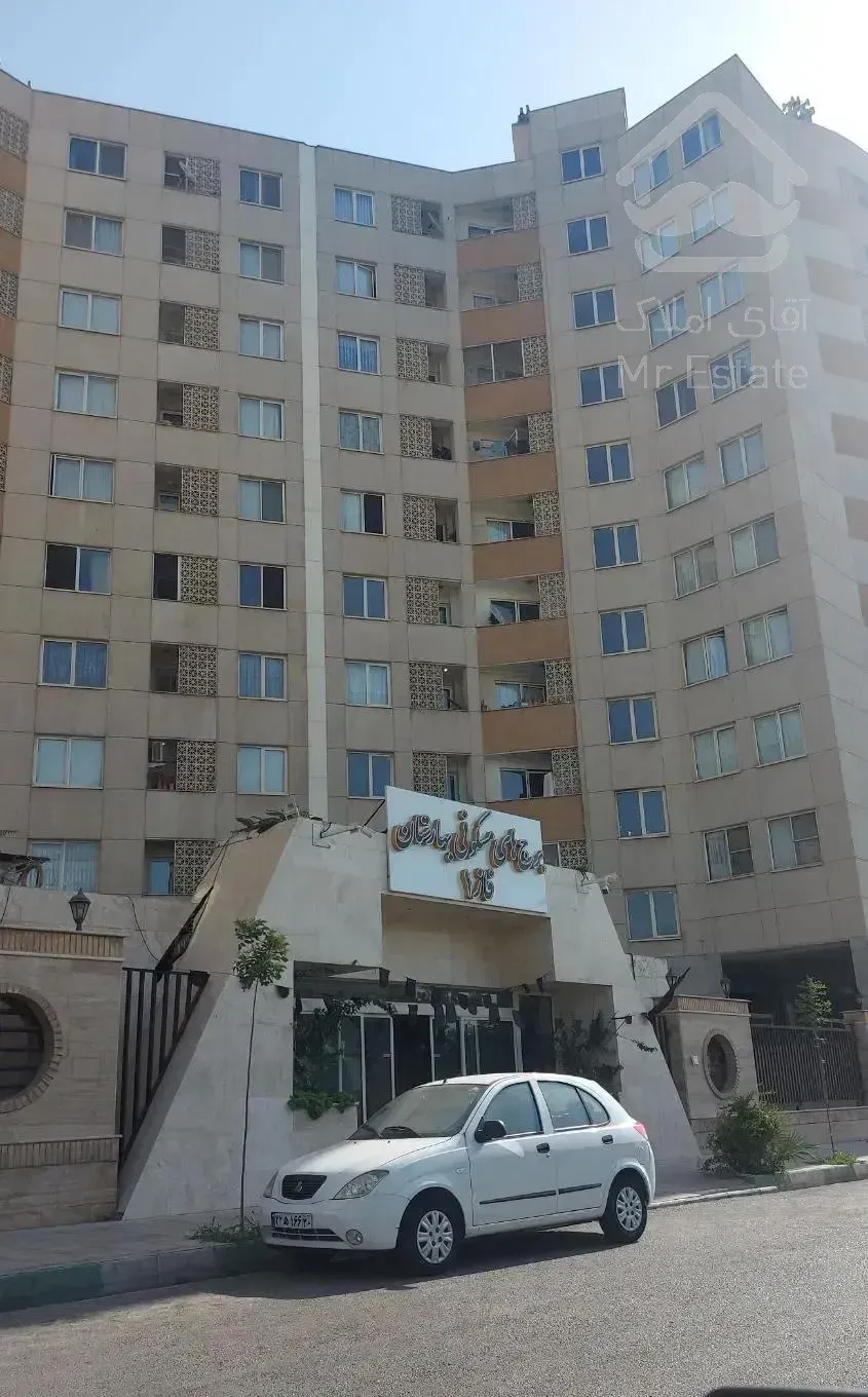 فروش آپارتمان 74 متری در برج بهارستان