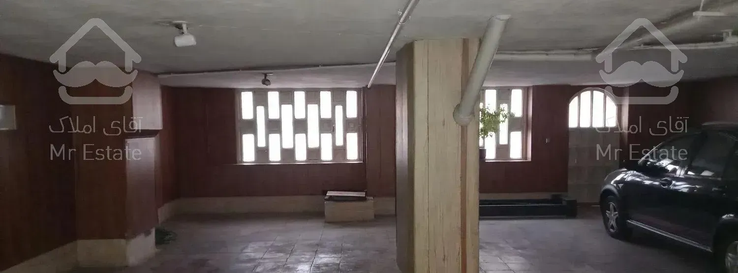 آپارتمان 141متری سه خوابه