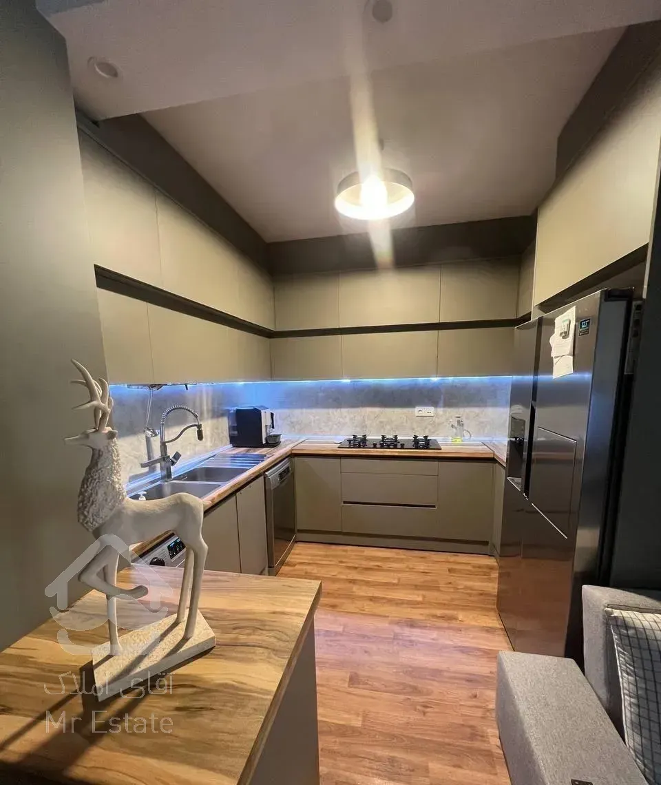 ۸۰متر۱خواب / روبه آفتاب/بلوار درختی شهرک غرب