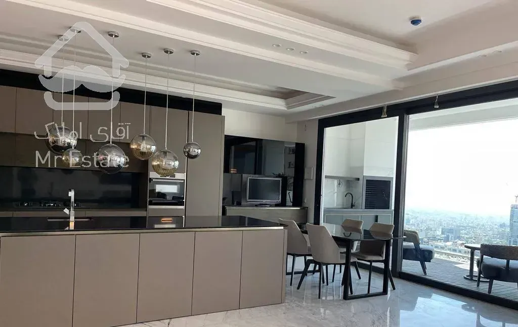 243متر نور شمال و جنوب