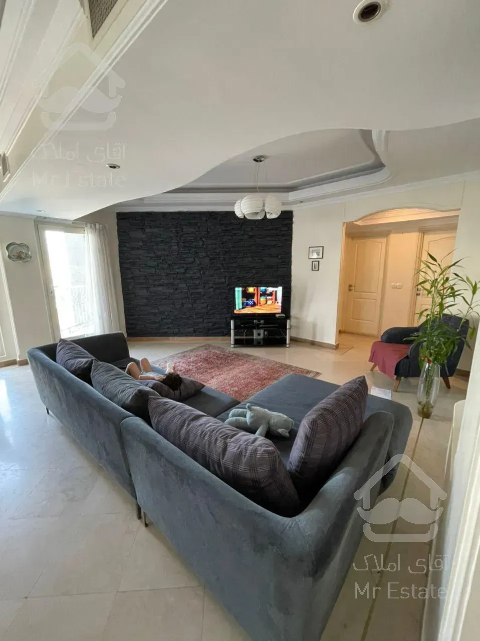 ۱۵۲ متر ظفر / استخر سونا جکوزی