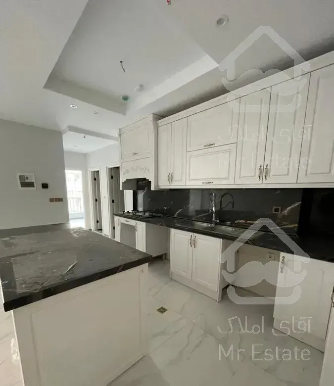 اپارتمان ۱۴۰متری*نوساز*فول*