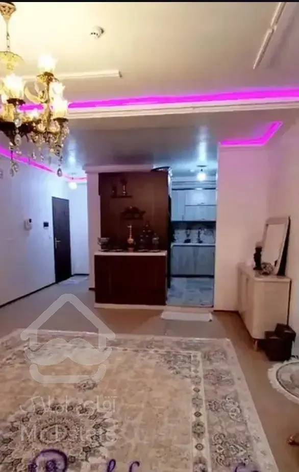 آپارتمان ۸۵دمتری ۲ خواب