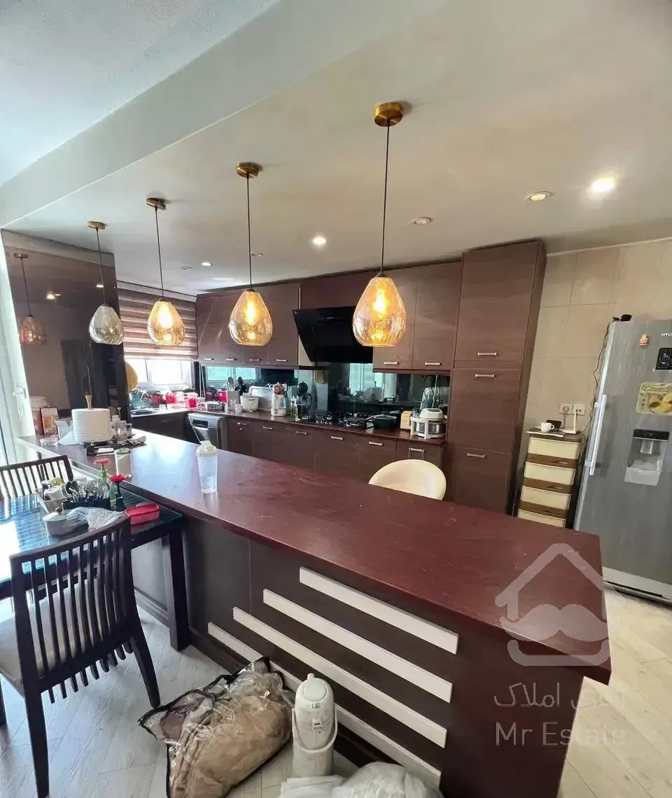 ونک آفتاب/ 180 متر 3 خواب /چشم انداز رویایی