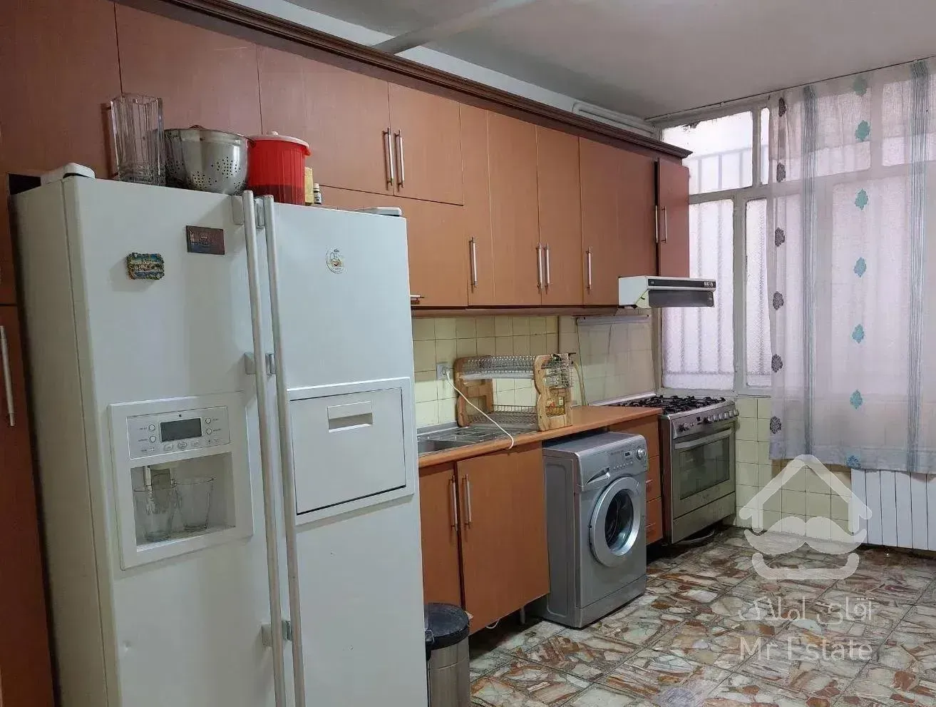 گیشا / ۱۸۰ متر / ۳ خواب / فرعی فرد