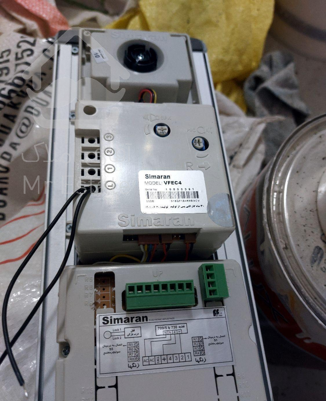 برق کار برقکار سیار برای نصب نصاب ایفون تصویری