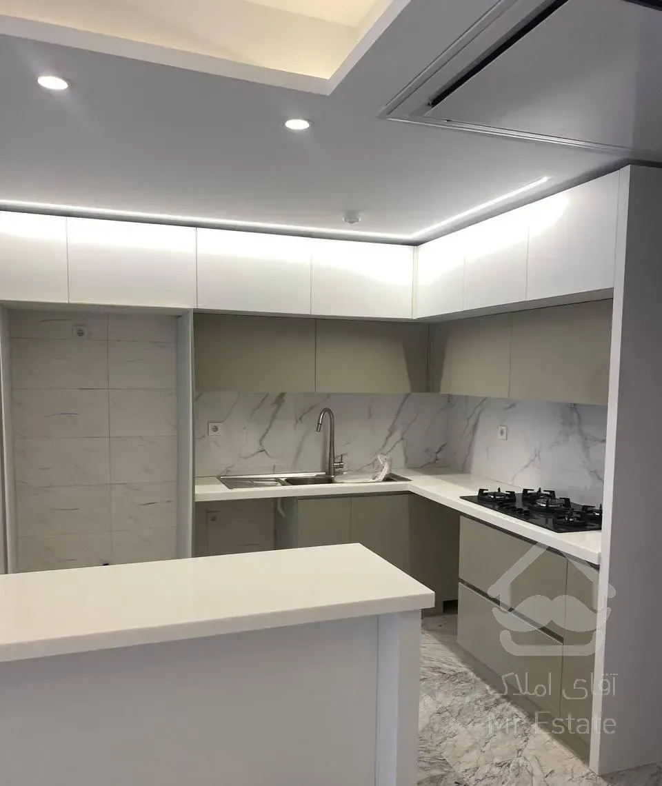 فروش آپارتمان ۱۲۵ متری ۲ خوابه در امیرآباد