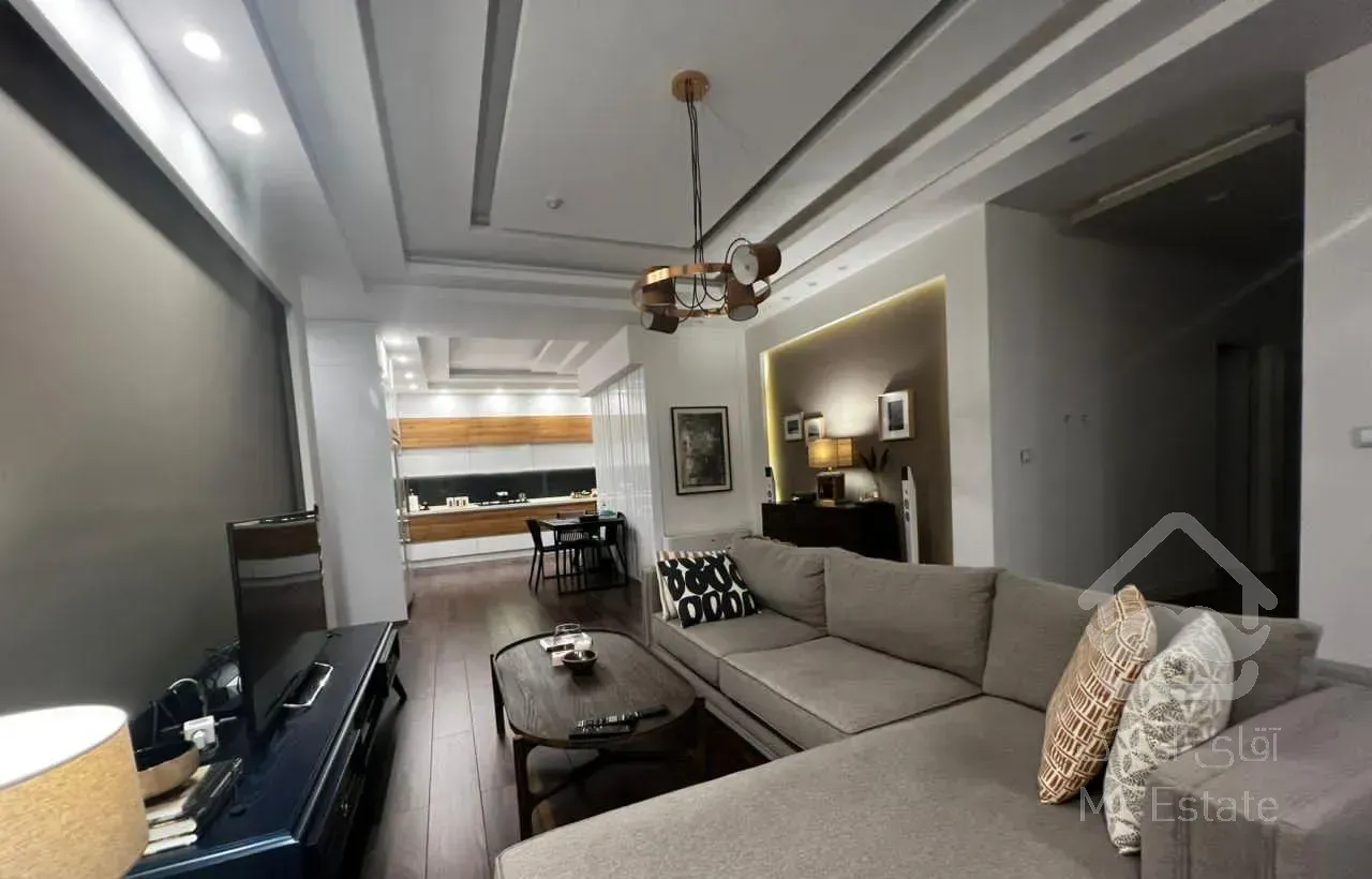 135 متر // دو خواب // تراس بزرگ