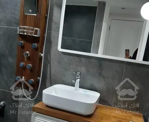 110/کلیدنخورده/بالای کاج