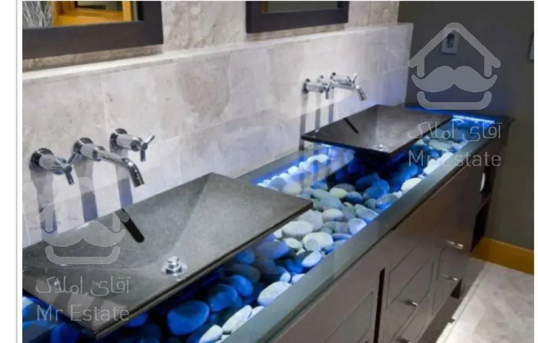 خرید و فروش آپارتمان مسکونی 250 متری در نیاوران