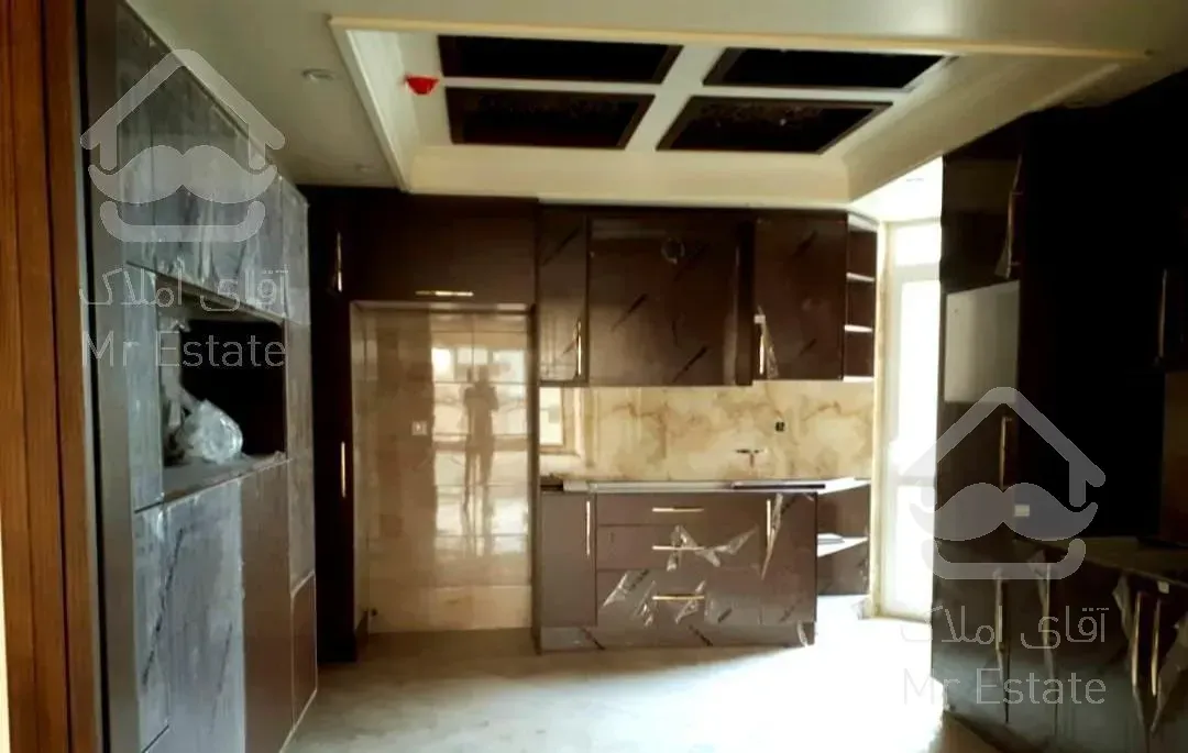 ظفر / ۱۱۳ متر/ مجلل/۲ پارکینگ سندی