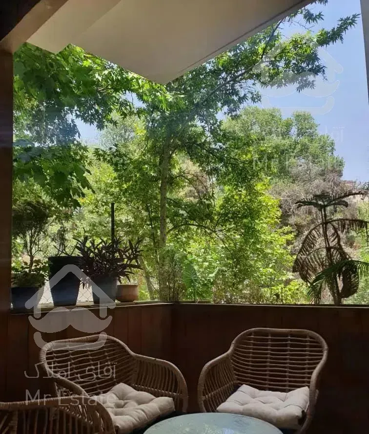 فرشته ۱۸۰ متر نوساز در دل باغ