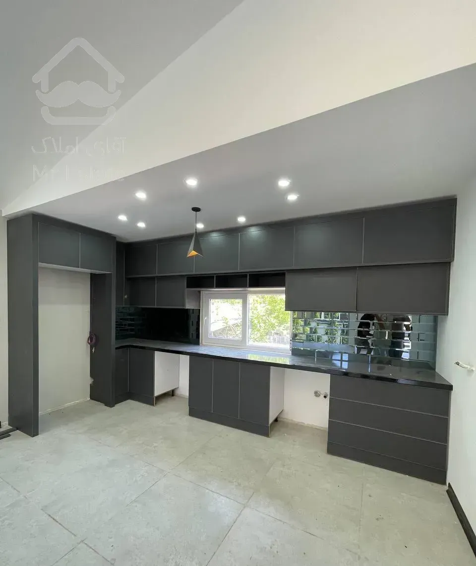 ویلا نیم دوبلکس۲۰۰متری*شهرک بااصالت*نزدیک دریا