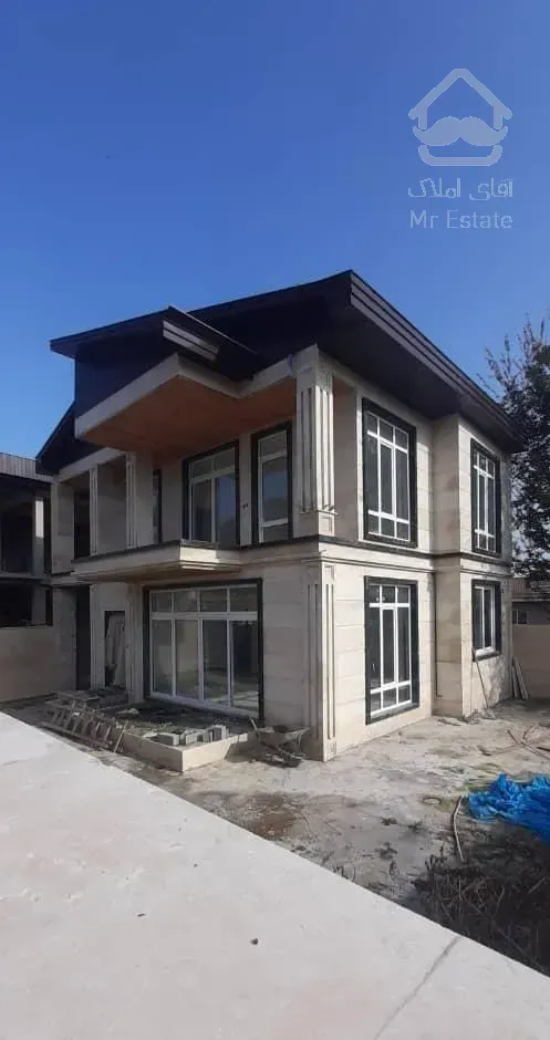 فروش خانه ویلایی ۱۸۰ متری ۳ خوابه در ازارستانکی