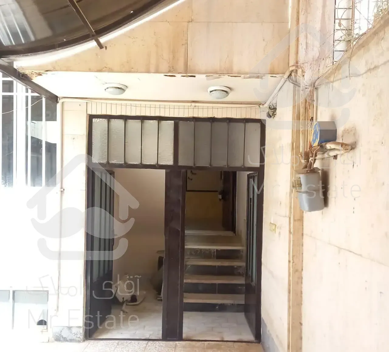 ویلایی ۱۰۰ متر دو طبقه  شمالی