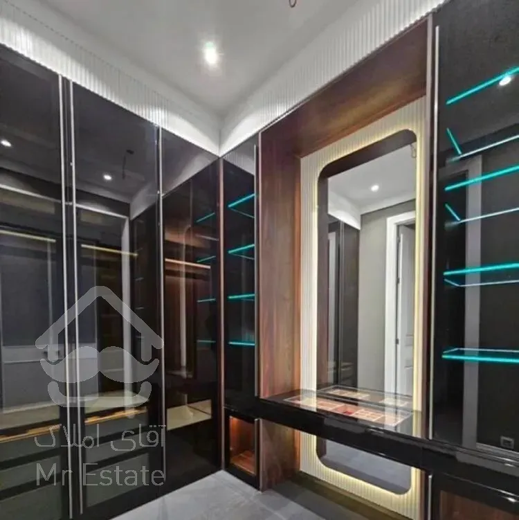 ۱۷۷مترفاز۱- ۳پارکینک/تاپ لوکیشن فول نصبیات سمت‌نما