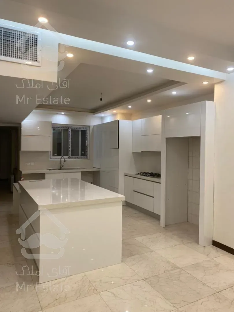 اجاره و رهن آپارتمان ولنجک 152  متر اکازيون