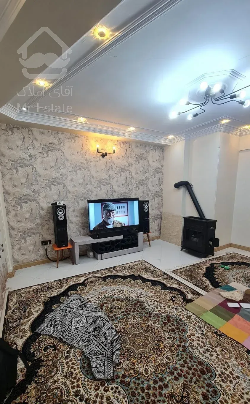 اپارتمان ۵۵ متری بسیار بسیار تمیز