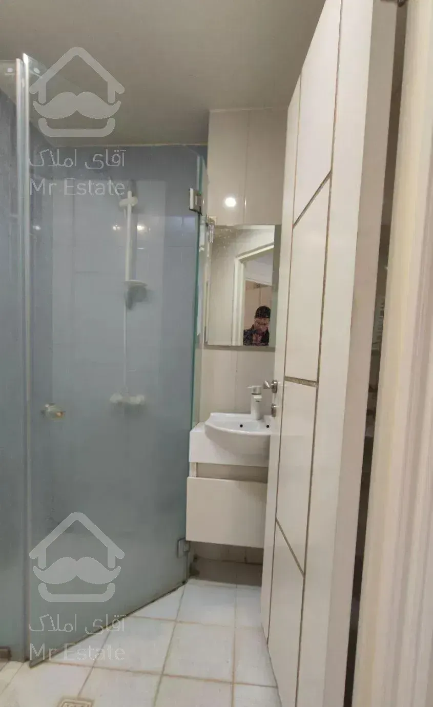 هروی/130متر/ لوکیشن دنج