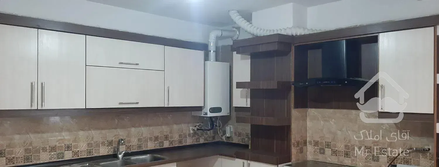 آپارتمان صفرحدود۱۰۰ متری۲خوابه خ گلستان مجتمع عقیق