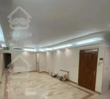 آپارتمان نزدیک مترو قلهک 86 متری