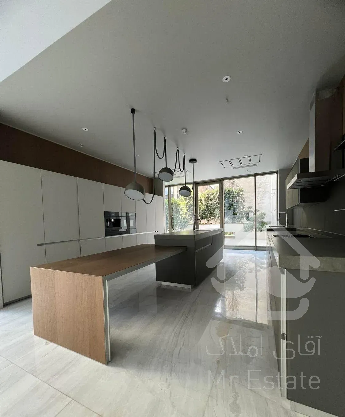 لواسان /۴۵۰مترزمین /۶۲۰متر بنا مدرن/تریبلکس