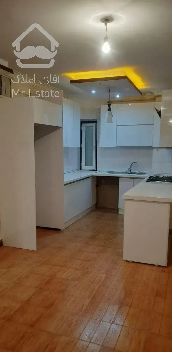 ۸۷متر +سالن پرده خور+ویو ابدی