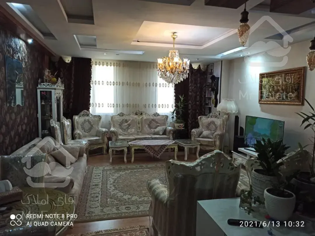 ۱۰۰ متر فول امکانات آلاله شرقی سالن پرده خور