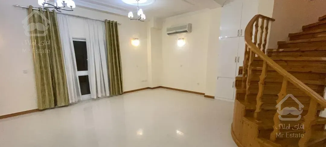 ویلایی دربست دوبلکس ۱۴۰متر