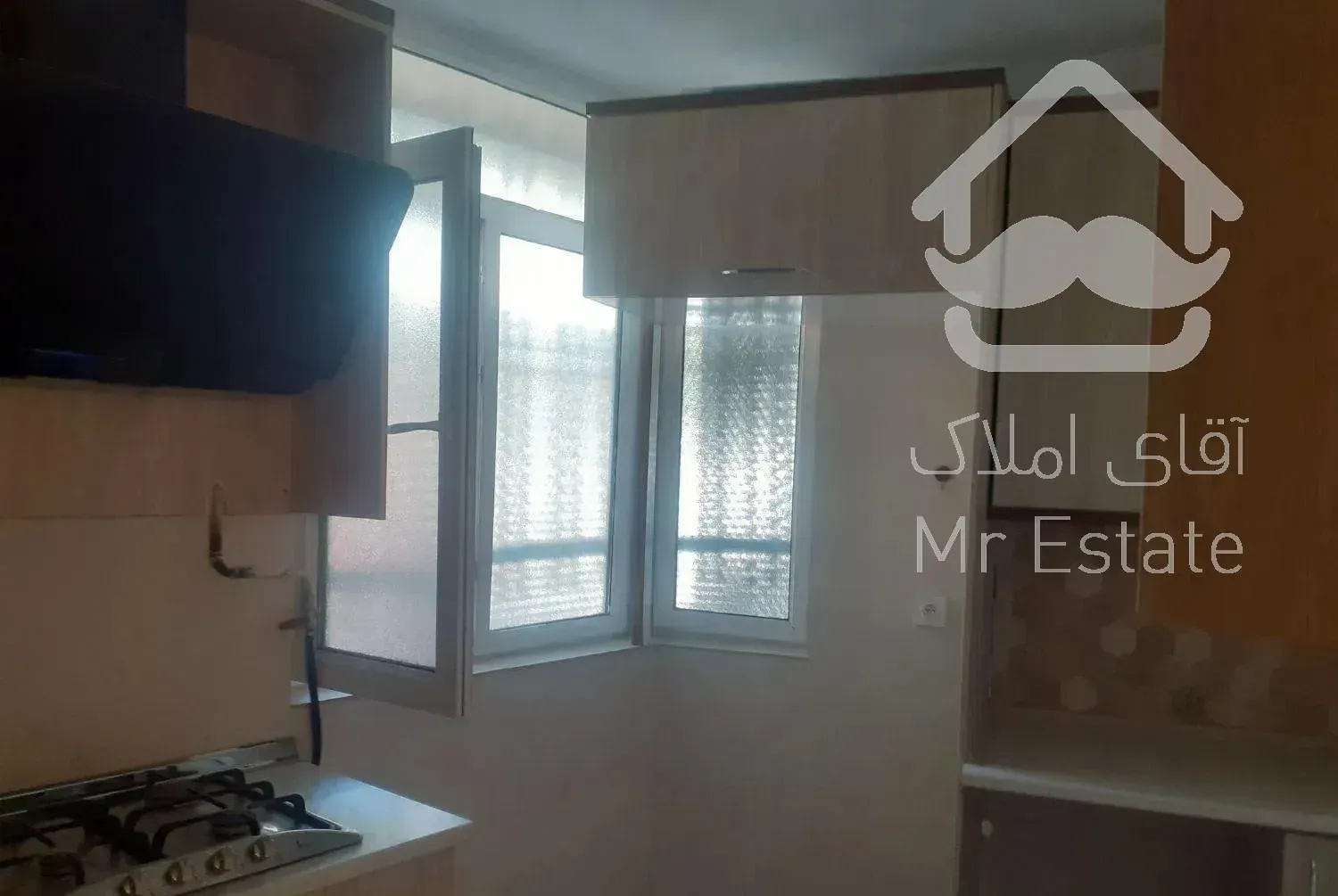 آپارتمان ۶۷ متری  یک خواب در خ بهنام