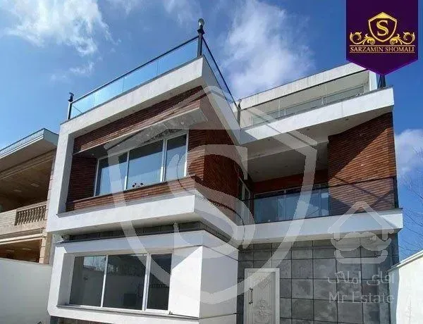 ویلایی 250متربنا تریبلکس استخردار ساحلی