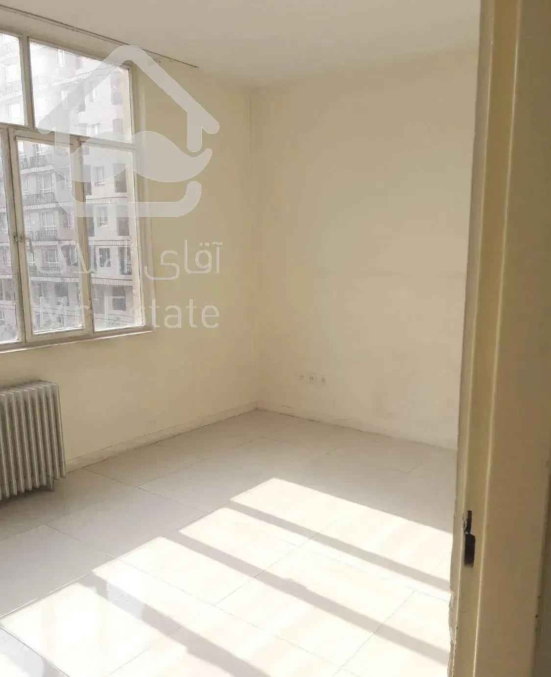 آپارتمان۱۱۰متر ۲ خواب تک واحدی شاهین شمالی خ بهار