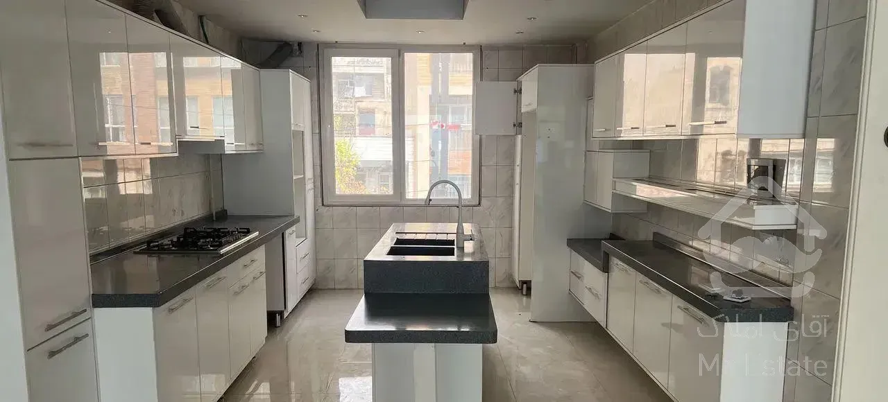 اجاره اپارتمان ۱۳۵ متری فول در مرزداران شمالی